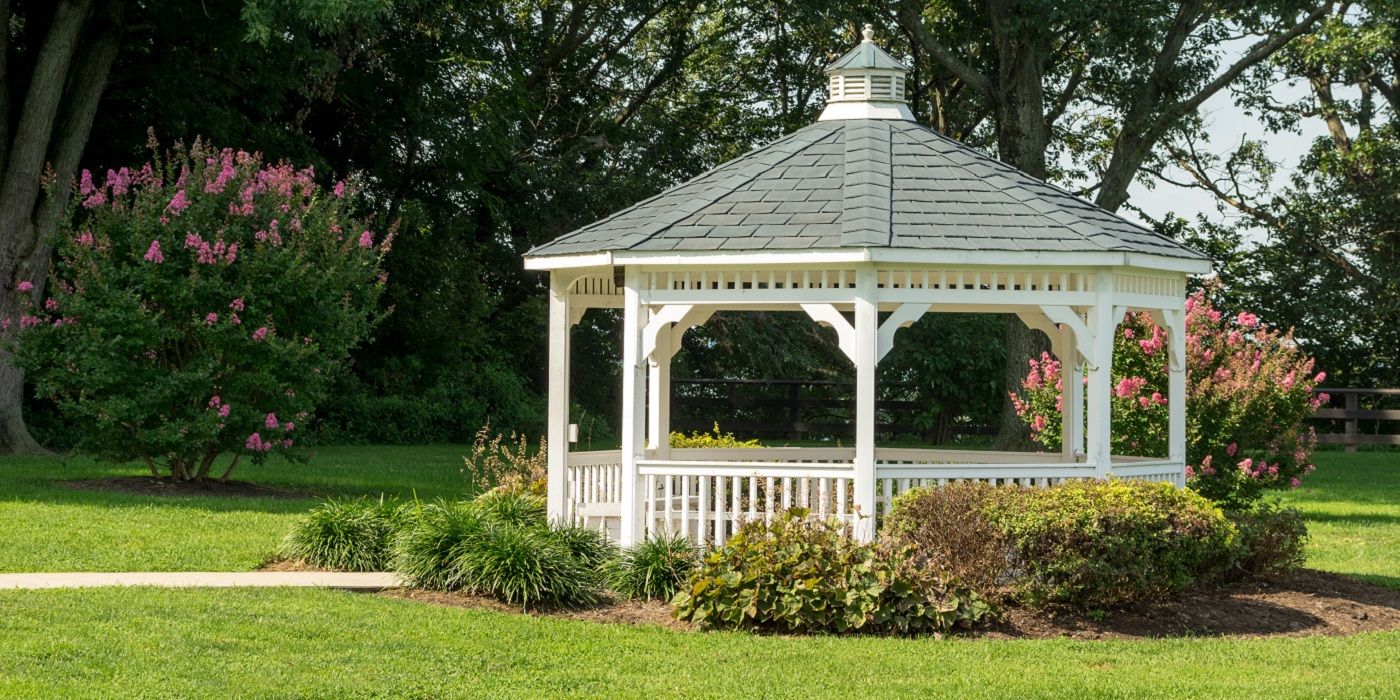 Kiosque extérieur par une journée ensoleillée